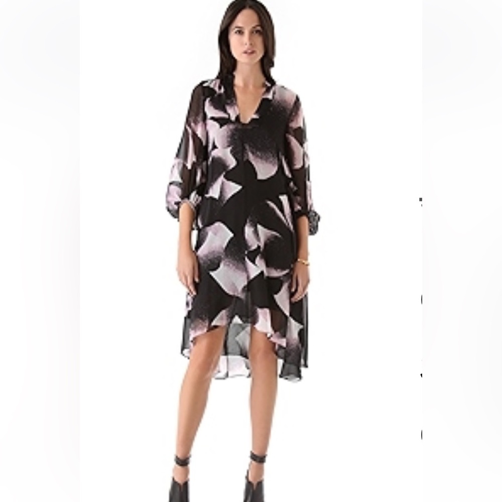 Diane Von Furstenberg Elegant Black and Pink High Low Dress